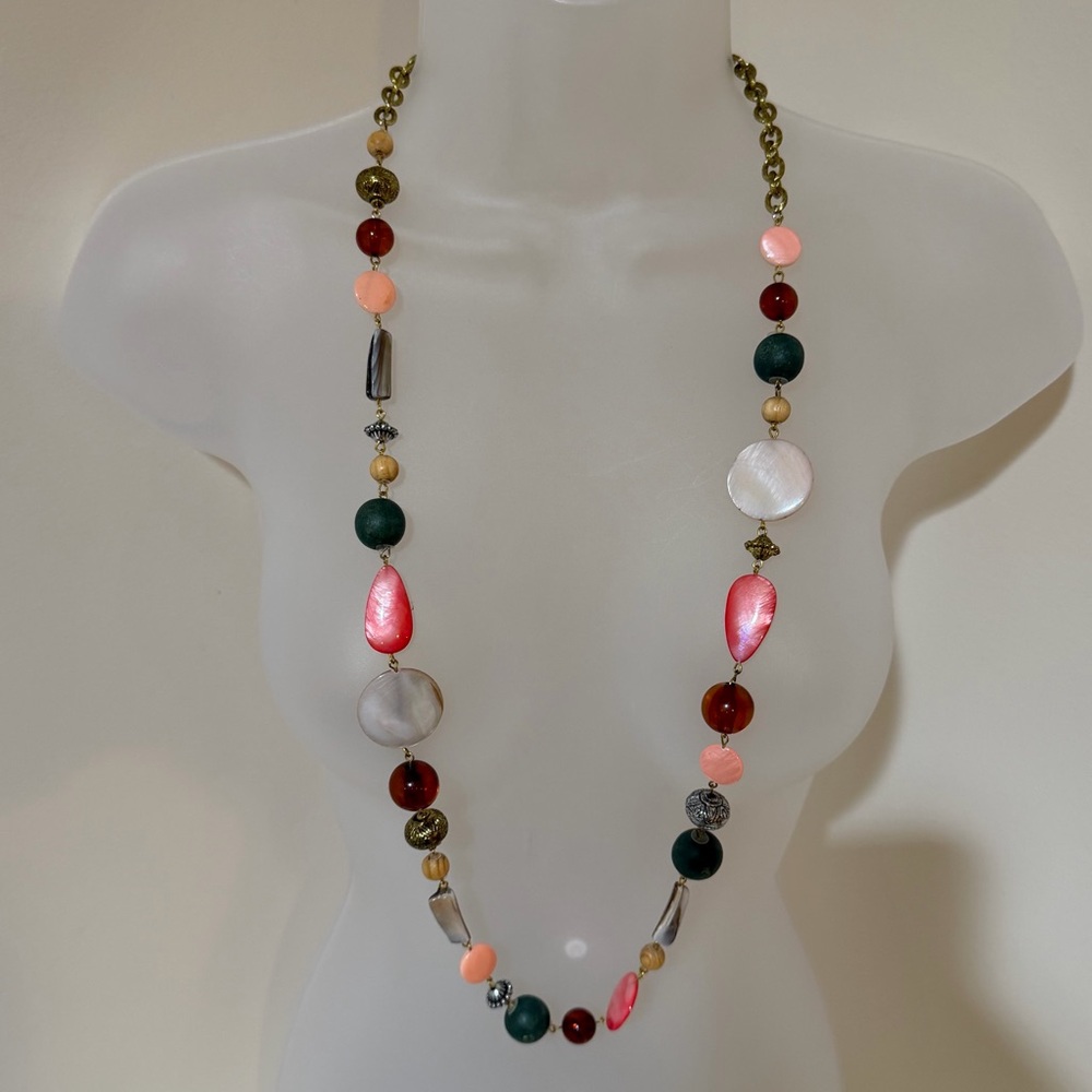 NWOT Beautiful Multicolor Bead & Shell Adjustable Long Necklace